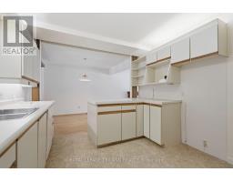 39 FORD CRESCENT - 13