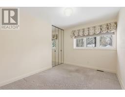 39 FORD CRESCENT - 17