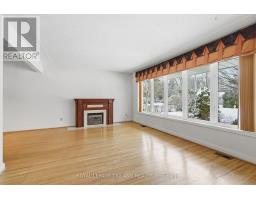 39 FORD CRESCENT - 6