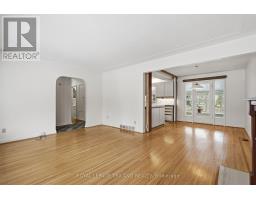 39 FORD CRESCENT - 8