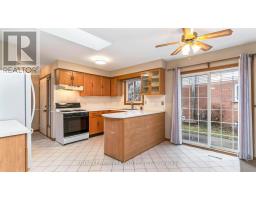 32 GLENROY ROAD - 13