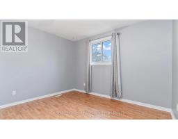 32 GLENROY ROAD - 19