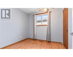 32 GLENROY ROAD - 21