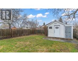 32 GLENROY ROAD - 38