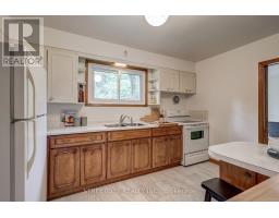 76 BLOOMFIELD DRIVE - 14