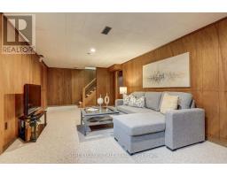 76 BLOOMFIELD DRIVE - 32