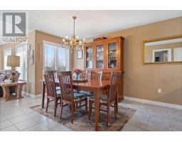 37 UPPER CANADA DRIVE - 9