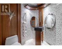 60 SIR ROBERT PLACE - 18