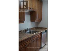 605 - 570 WILLIAM STREET - 17