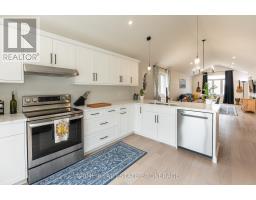 2 MACLEOD COURT - 15