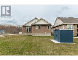 2 MACLEOD COURT - 32