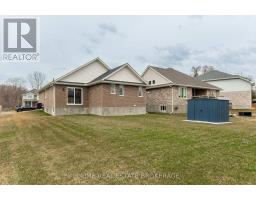 2 MACLEOD COURT - 33