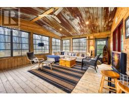 5168 LAKESHORE ROAD - 23