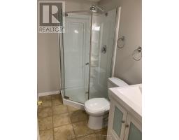 27 STEELE STREET - 24