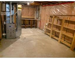 27 STEELE STREET - 25