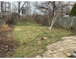 27 STEELE STREET - 30