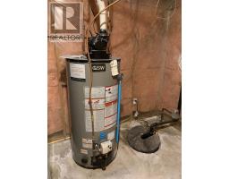 27 STEELE STREET - 32