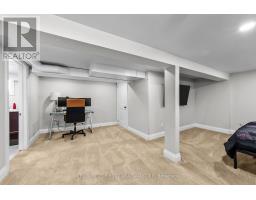 474 WOODMAN AVENUE - 17