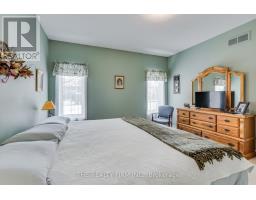 57 - 44 EDGEVALLEY ROAD - 21