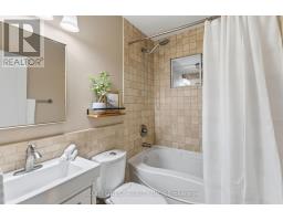 189 KING EDWARD AVENUE - 19