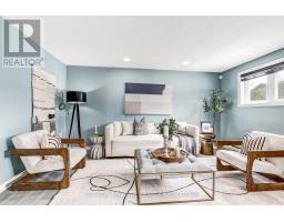 720 GRENFELL DRIVE - 11