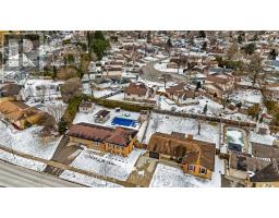 720 GRENFELL DRIVE - 27