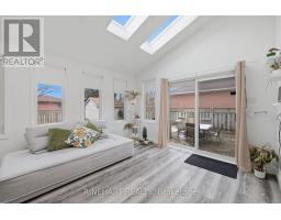 74 ERICA CRESCENT - 11