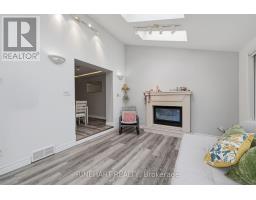 74 ERICA CRESCENT - 12