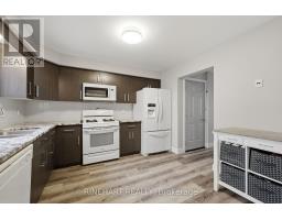 74 ERICA CRESCENT - 14