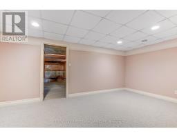 442 AMBLESIDE DRIVE - 30