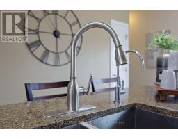 39 AUGUSTA CRESCENT - 13