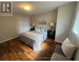 33 - 35 WATERMAN AVENUE - 18