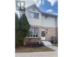 33 - 35 WATERMAN AVENUE - 25