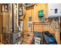 22 DELEVAN STREET - 47