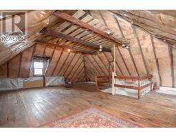 15 WILSON AVENUE - 17