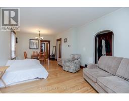 15 WILSON AVENUE - 5