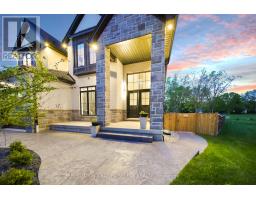 48 ROYAL CRESCENT - 3