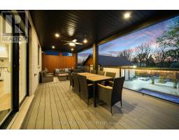 48 ROYAL CRESCENT - 38