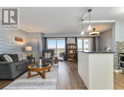 904 - 858 COMMISSIONERS ROAD E - 12