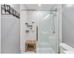 904 - 858 COMMISSIONERS ROAD E - 26