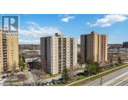 904 - 858 COMMISSIONERS ROAD E - 45