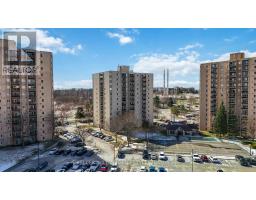 904 - 858 COMMISSIONERS ROAD E - 46