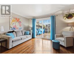 67 - 16 HOMESTEAD CRESCENT - 12