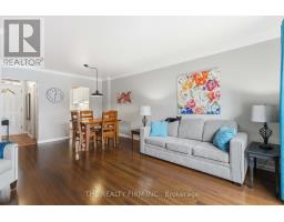 67 - 16 HOMESTEAD CRESCENT - 16