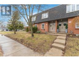 67 - 16 HOMESTEAD CRESCENT - 3