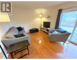 2 - 30 FORWARD AVENUE - 16