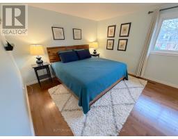 2 - 30 FORWARD AVENUE - 23