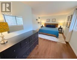 2 - 30 FORWARD AVENUE - 26