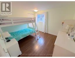 2 - 30 FORWARD AVENUE - 27