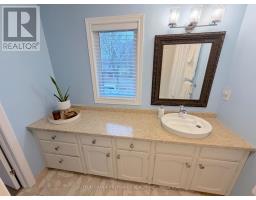 2 - 30 FORWARD AVENUE - 30